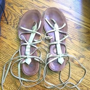 gold leather lace up gladiator sandals size 10, OTBT brand, great for summer